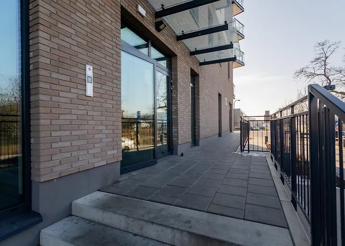 Blushline Wiktoryn Ac Balcony * Warschau